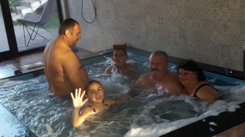 IMG-20211226-WA0138 - Horezu