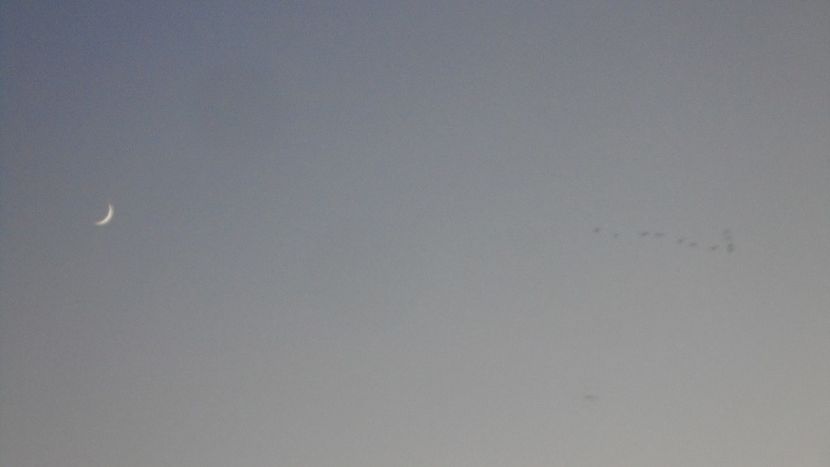 Luna noua in Varsator - Luna - Soarele si norii - 3