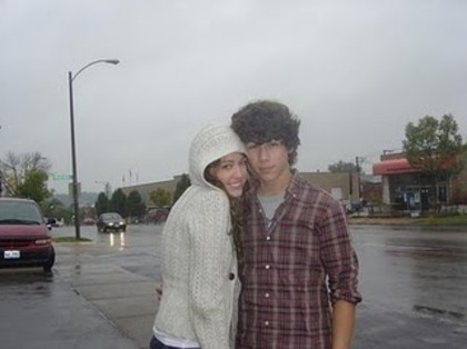 POZA RARA NILEY