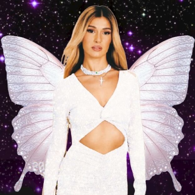 CC98E9C9-33D1-41F7-ADC8-70C245D9DFEF - 001 Alina aaa P