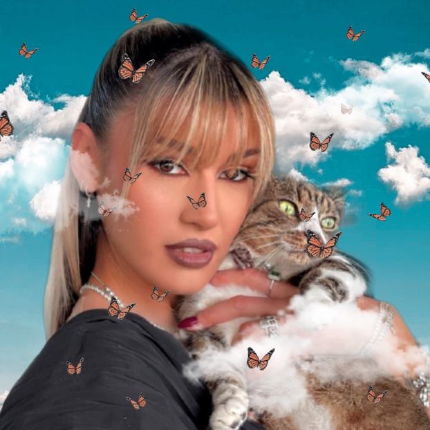 F5BC83F2-0192-45D3-A288-7B63FC606FBD - 001 Alina aaa P