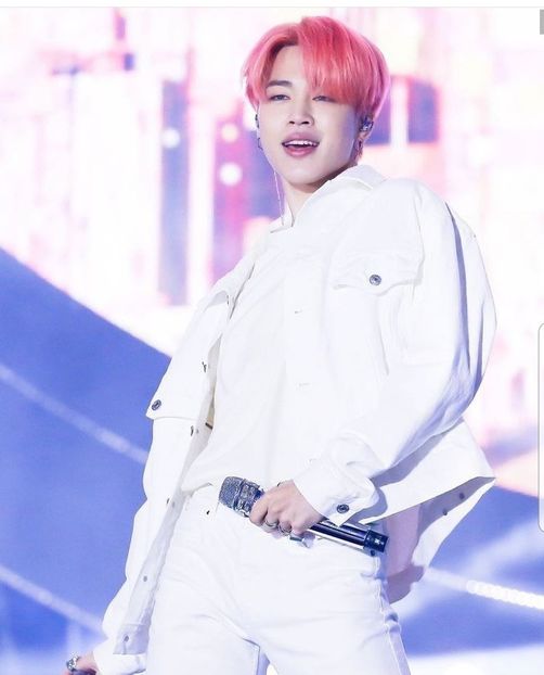 - Hello BTS !