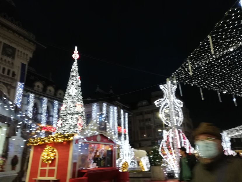  - Târgu de Craciun