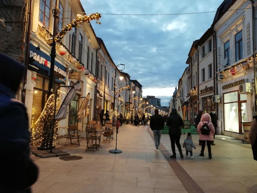  - Târgu de Craciun