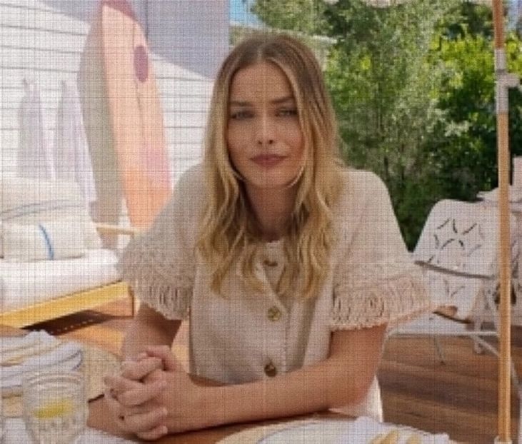 deci practic margot este singura muncitoare din toată trupa. *ip* - Venezia e la decima destinazione