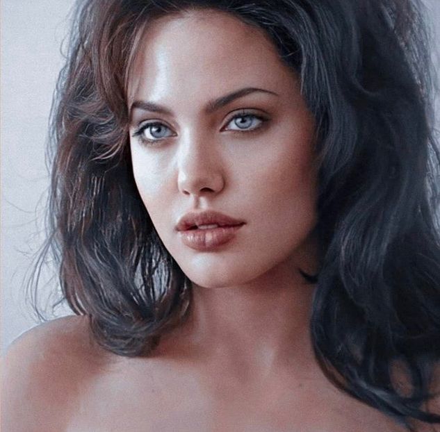 Angelina Jolie ♤ - Beautiful Girls