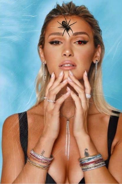 1E4C79E7-EC5D-4A37-ACAE-B41FBA7E77FE - 001 Alina aaa P