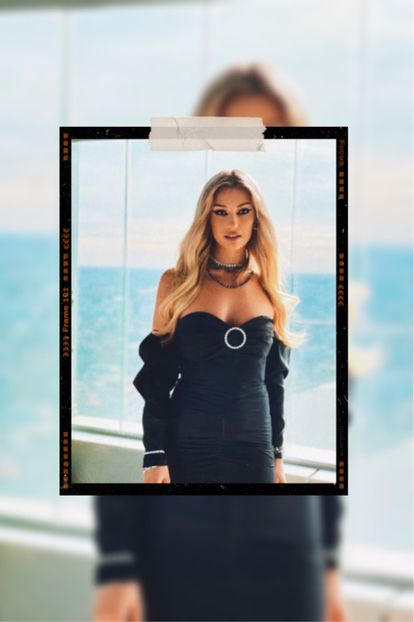 D7503AFB-274C-4D46-94CB-FD815D9F545D - 001 Alina aaa P