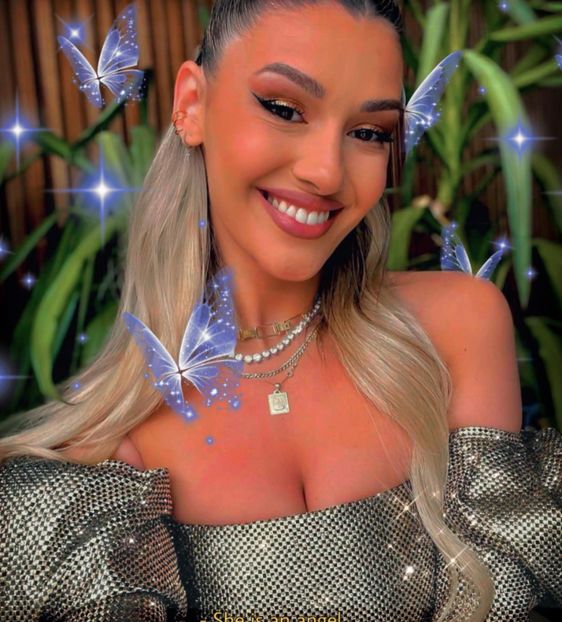 935E158D-D74B-44EE-A71E-950F1B35426C - 001 Alina aaa P