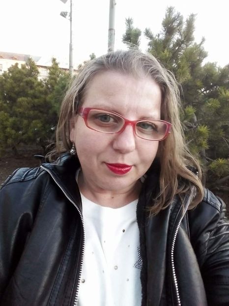  - White Iony AdryyRt1 2022!