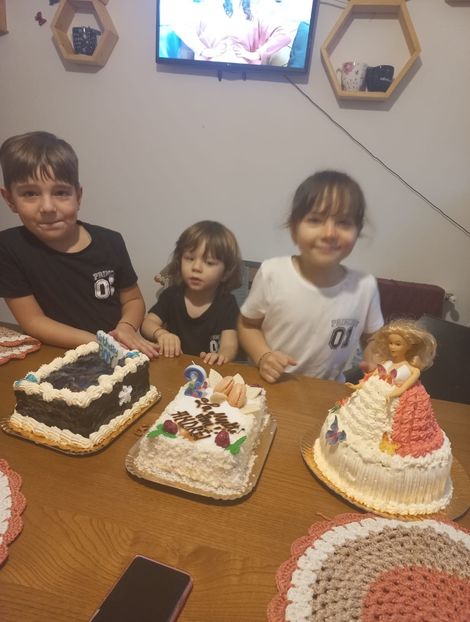 EAA5D23F-C4CA-4D12-97F2-4B6A2531791E - Andrei 2 ani