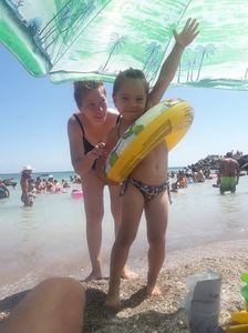 B6D5DDEB-66D2-4087-8A82-2118E553F2F1 - Familia