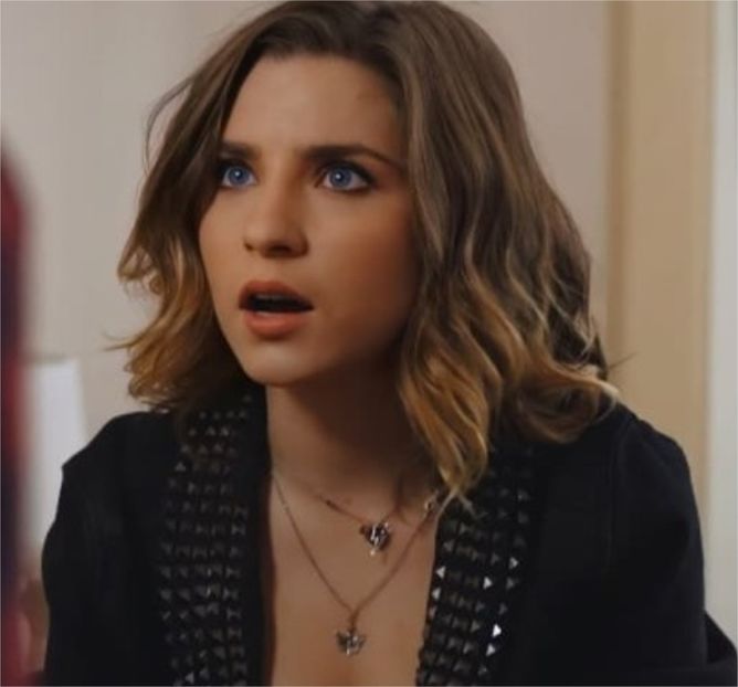  - 01 Criss - Ana - Iris - Livia