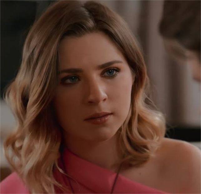  - 01 Criss - Ana - Iris - Livia