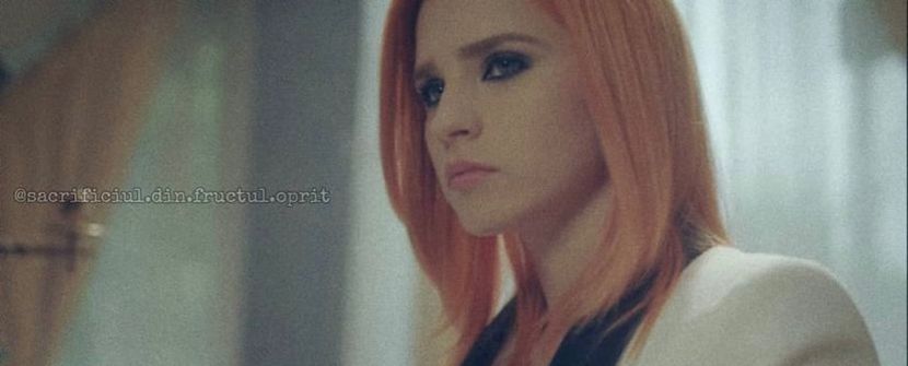 8F0C61F6-5E4F-4533-9991-0147BA44731D - 01 Criss - Ana - Iris - Livia