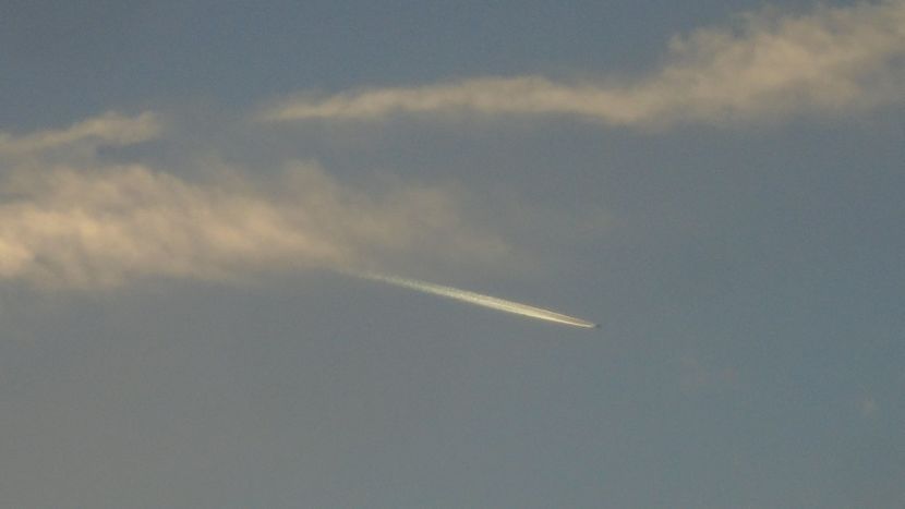 Aglomeratie pe cer - Luna - Soarele si norii - 3