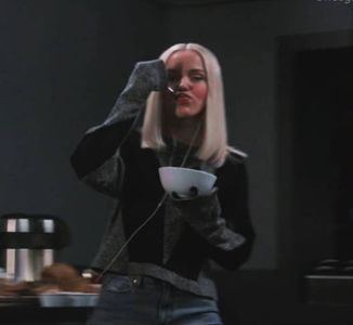 bandicam 2022-02-10 07-37-34-769 - 05 Dove - Mal