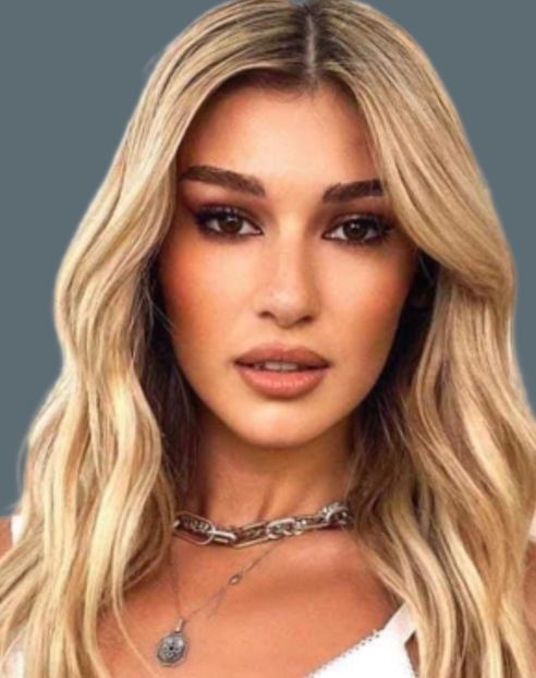 3259D9B8-0471-4359-ABB0-3C0C0B014829 - 001 Alina aaa P