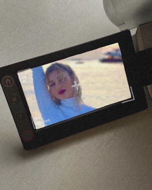 4F7384B0-22D1-44AF-8598-183DCF2ED1DE - 001 Alina aaa P