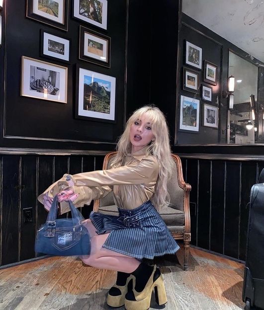 9D038BB4-E24C-40A8-B952-B46C56C04097 - Se a alma não é pequena