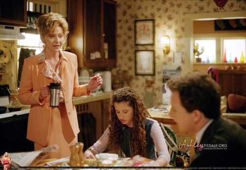 2vsksh3 - Ashley Tisdale