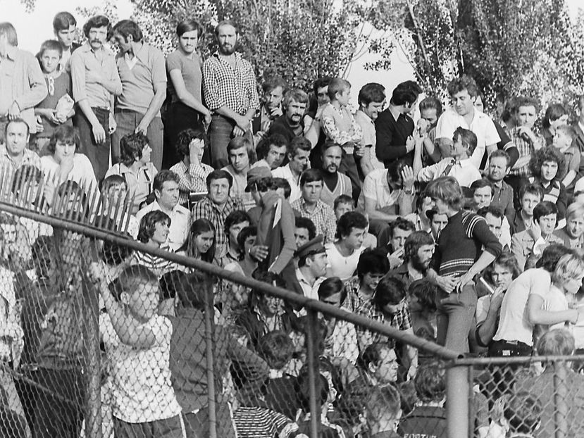 Corvinul Hunedoara Progresul Bucuresti 1980 - Dunarea Galati Istorie Part 3