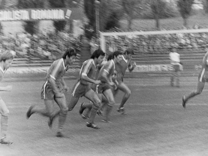 Corvinul Hunedoara FCM Galati 1979 - Dunarea Galati Istorie Part 3