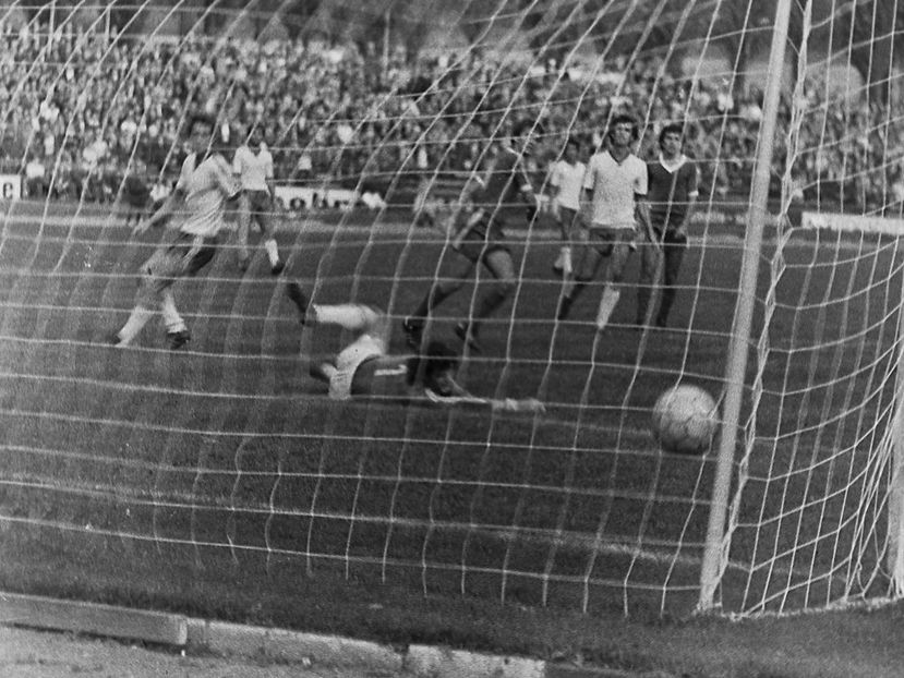 Corvinul Hunedoara FCM Galati 1979 - Dunarea Galati Istorie Part 3