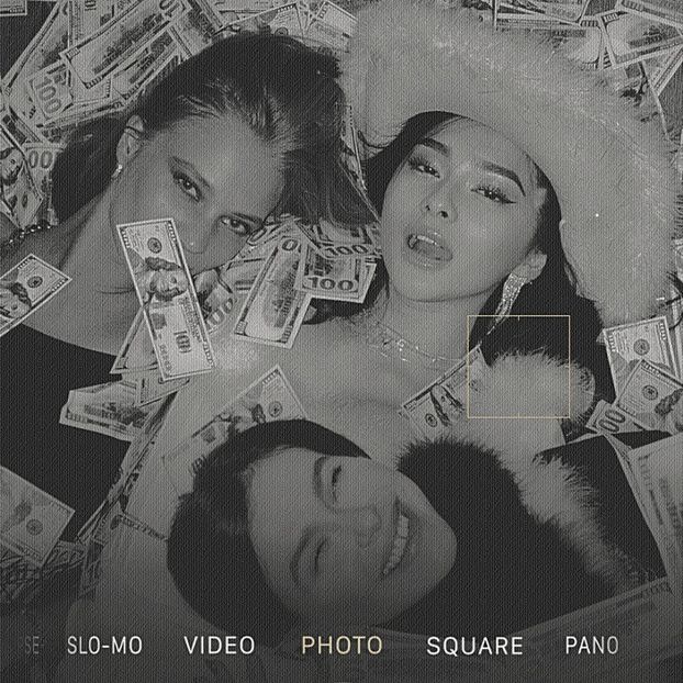 　　▎ ▏ [13◊03]: 　 ∙∙∙CǟʍɛʀǟRօʟʟ. - My Ruin ! My Hecate