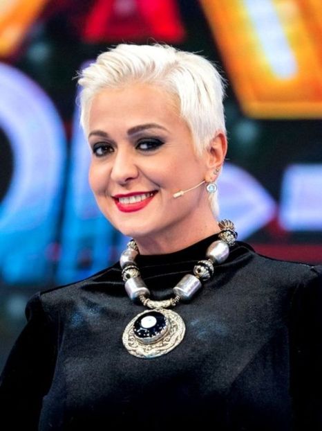 Monica Anghel - Gemeni 1 Iunie ✔ - Zodiac Signs