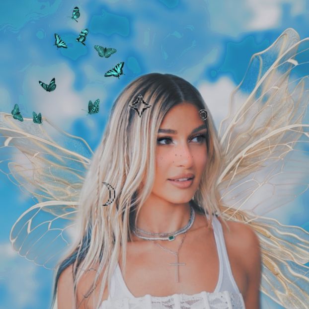 C8F17DE3-801A-401D-86B3-3E76C21C0B3E - 001 Alina aaa P