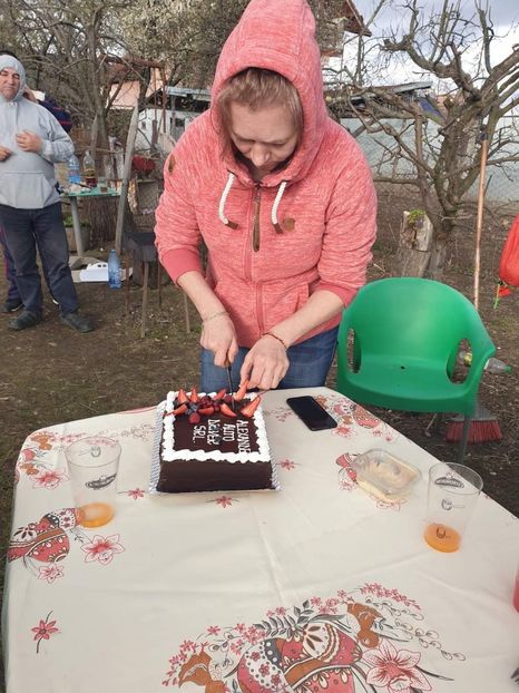  - La țară în aprilie 2022