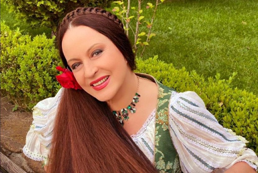 Maria Dragomiroiu - Rac 11 Iulie ✔ - Zodiac Signs