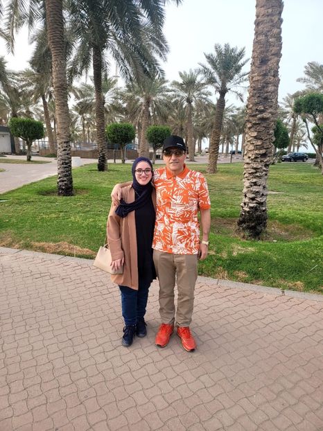 217B510E-9062-4AF8-9D3D-C5D6B214829C - 2022April26KuwaitFamilyBeach