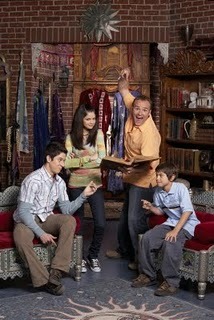 WIZWAVERLYPLACE_Y1_GAL_003