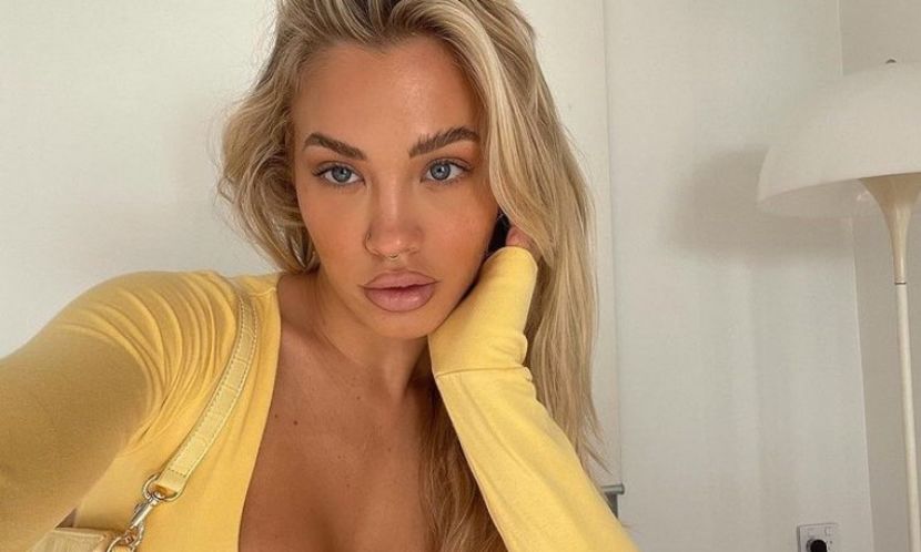 In primul rand casnicia ti-ai distrus-o cu mana ta..ca s-a desp nevasta-ta de te ca bagi la - episodul 80