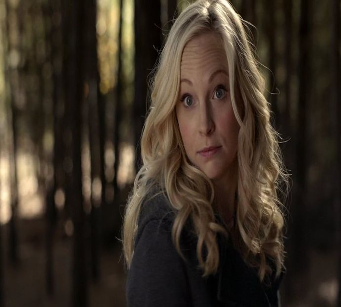 Buna Amy, cum te simti? Ti-am adus niste ghipsuri..m-am gandit ca ai nevoie de schimburi - episodul 80