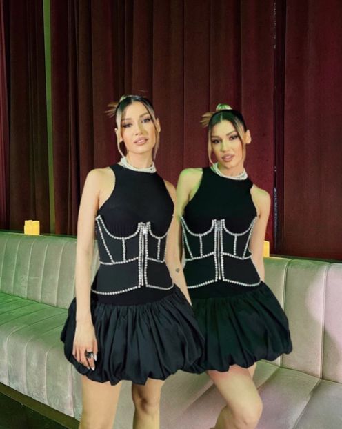 CB7DB58E-720A-4FA6-8F0E-F04FAC899DFF - 001 Alina aa