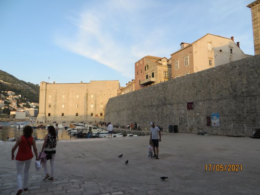  - 4 Dubrovnik