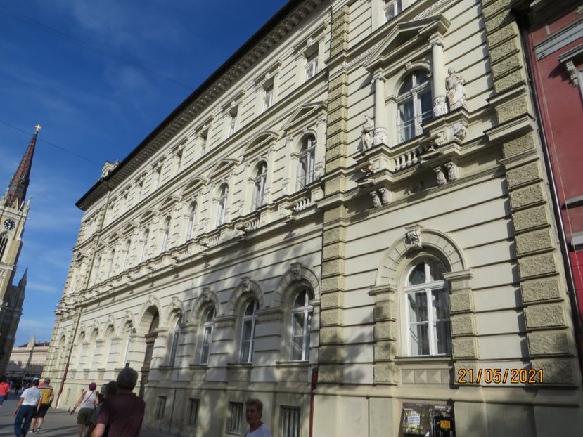  - 9 Osijek - Vukovar - Novi Sad