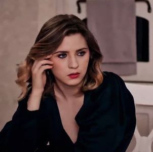 3D91E209-5B71-4F73-AB5C-0DEF0F204CBF - 01 Criss - Ana - Iris - Livia