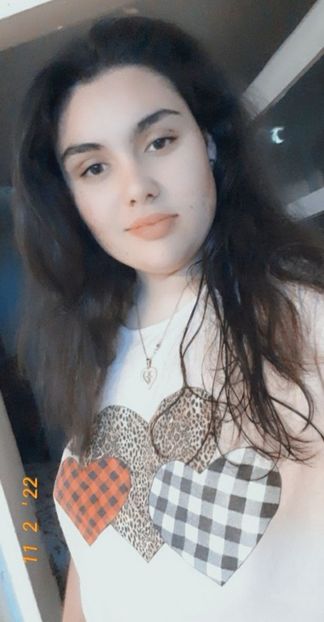 Screenshot_20220507-172619_Snapchat - Poze Elena