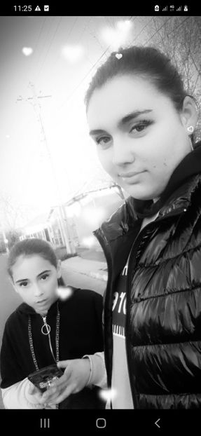 Screenshot_20220421-112514_Snapchat - Poze Elena