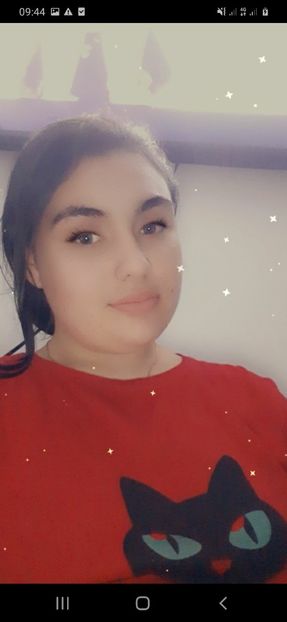 Screenshot_20220421-094437_Snapchat - Poze Elena