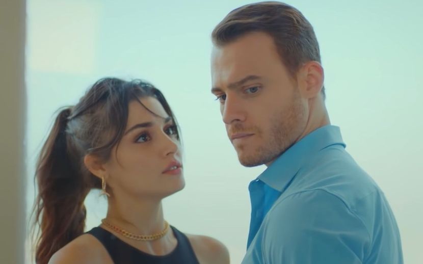 Eda ve Serkan - Sen cal kapimi