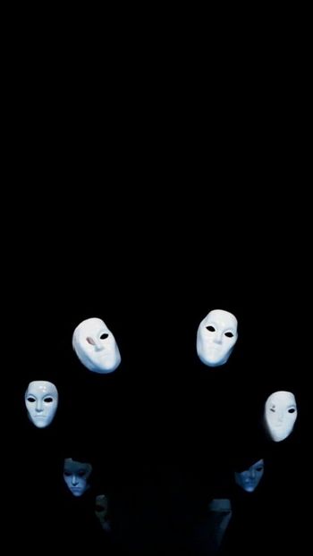 7EC44B40-A27E-4615-BE77-1A456C405A1A - 00 background