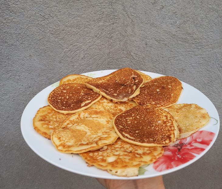 Pancakes cu cascaval - Retete 2