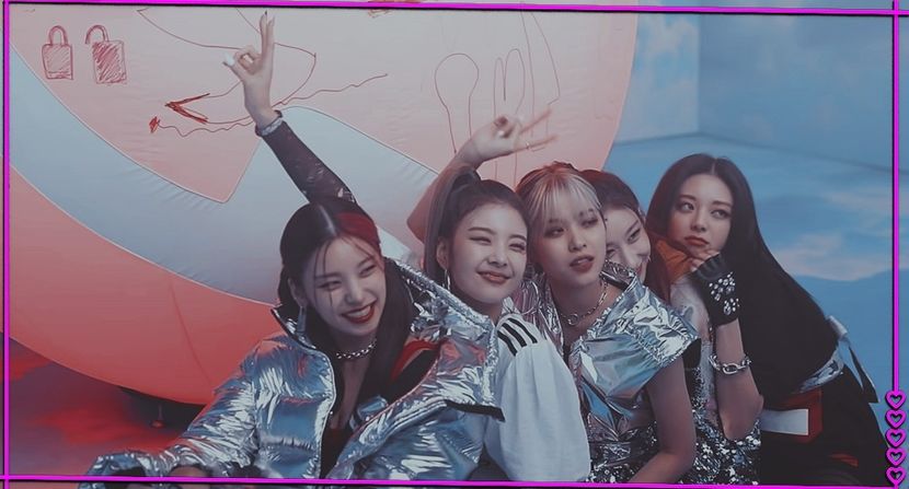 ❥❝있지 믿지, 날자!❞╮ᴊᴜɴᴇ ₁₃﹐ ₂₀₂₂╲¹²² - cause im the one and only___itzy