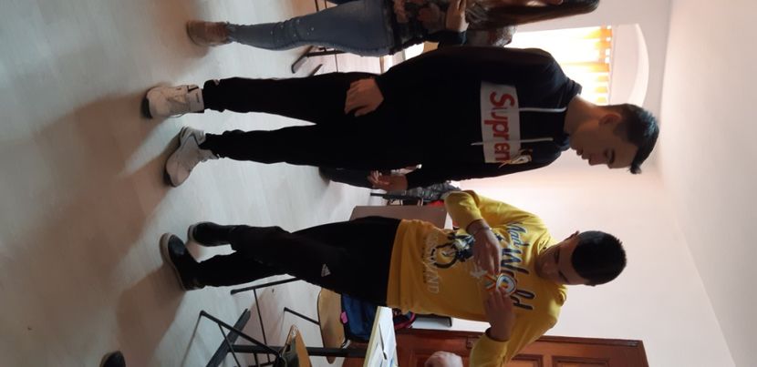  - 1 dec 2019 Cuvânt in curtea școlii Ungra