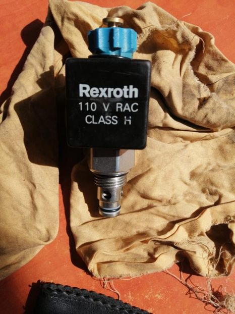 Bobina REXROTH 110V RAC CLASS H - Rexroth komatsu Kawasaki